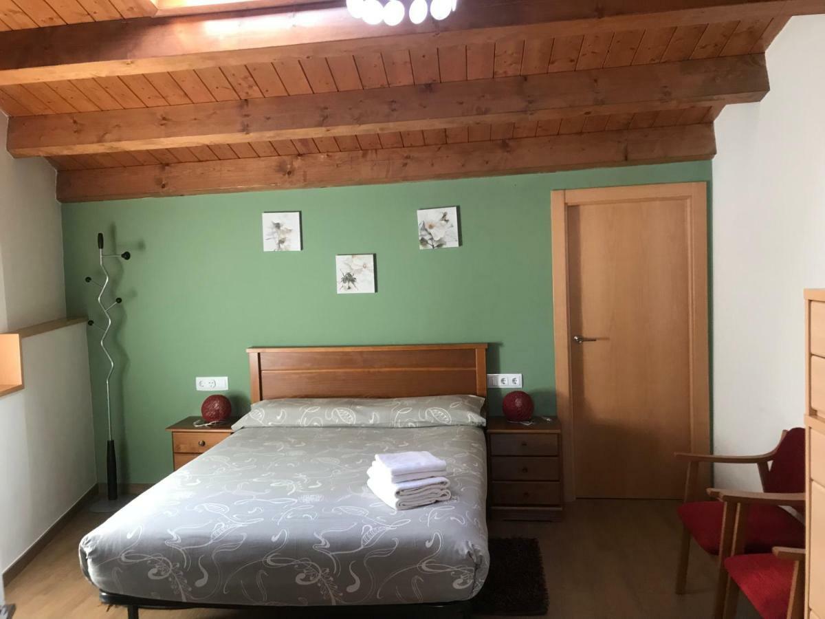 Apartaments Ca L'Albert La Pobla de Segur Exterior foto